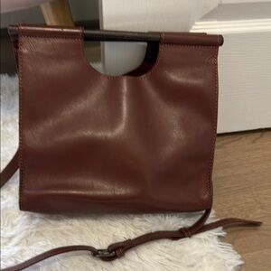 Able Elegant Brown Leather Handbag